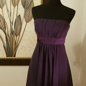 Adorable strapless dress